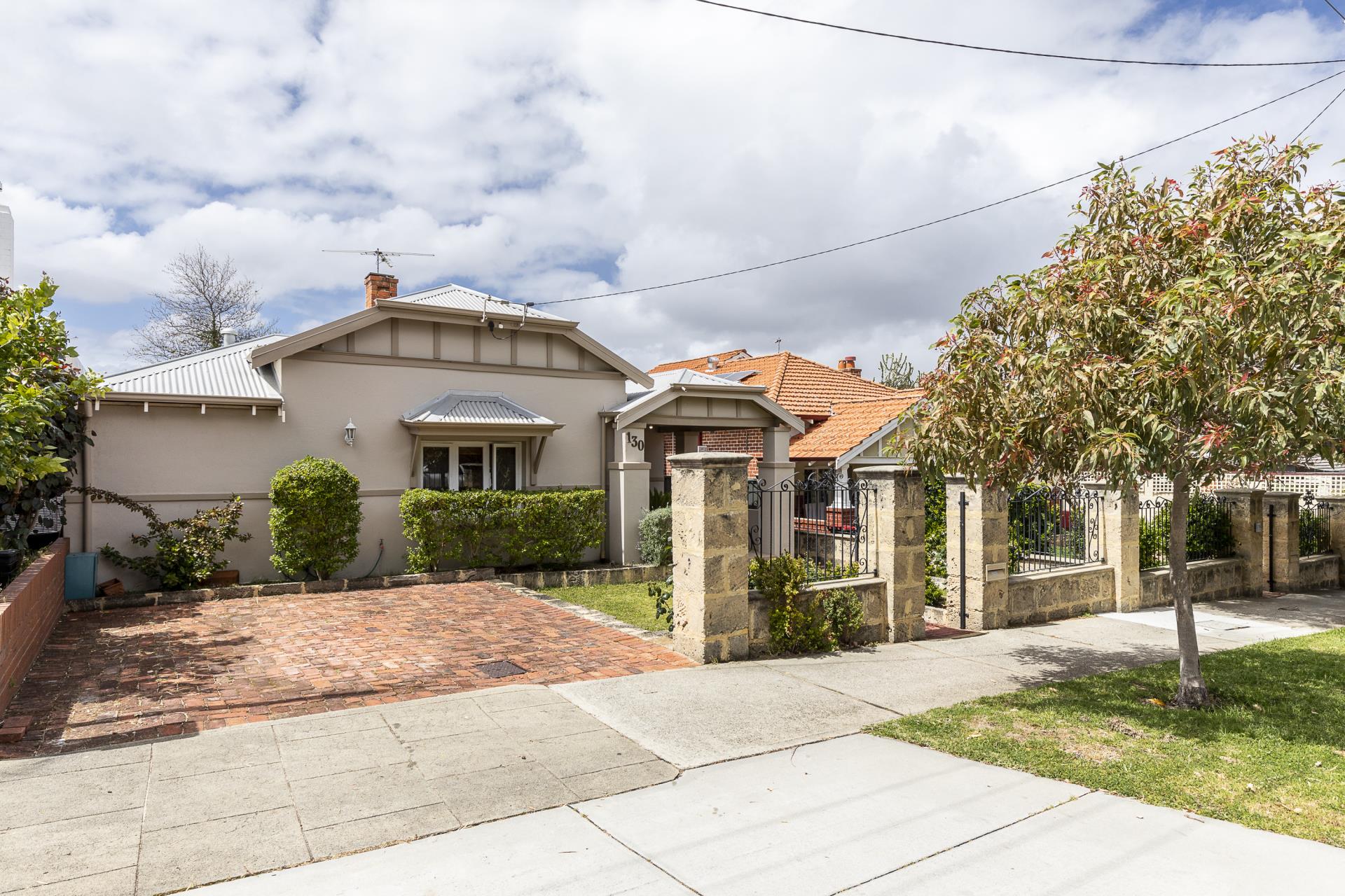 130 SHAKESPEARE ST, MOUNT HAWTHORN WA 6016, 0 Bedrooms, 0 Bathrooms, House