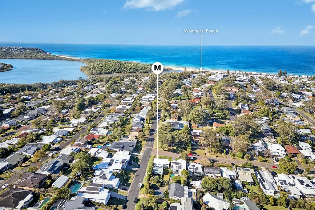 25 Rysdyk Parade, Wamberal, NSW 2260