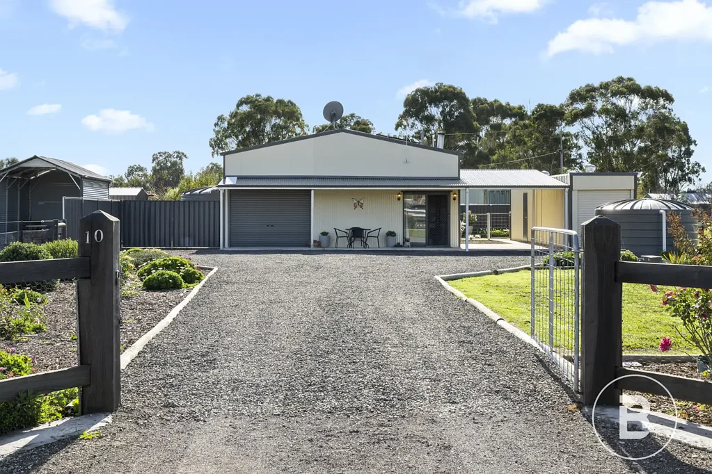 Talbot 1房  OFF-GRID LIFESTYLE LIVING WITH YOUR "SHOUSE" (SHED/HOUSE) DREAM ALREADY COMPLETE