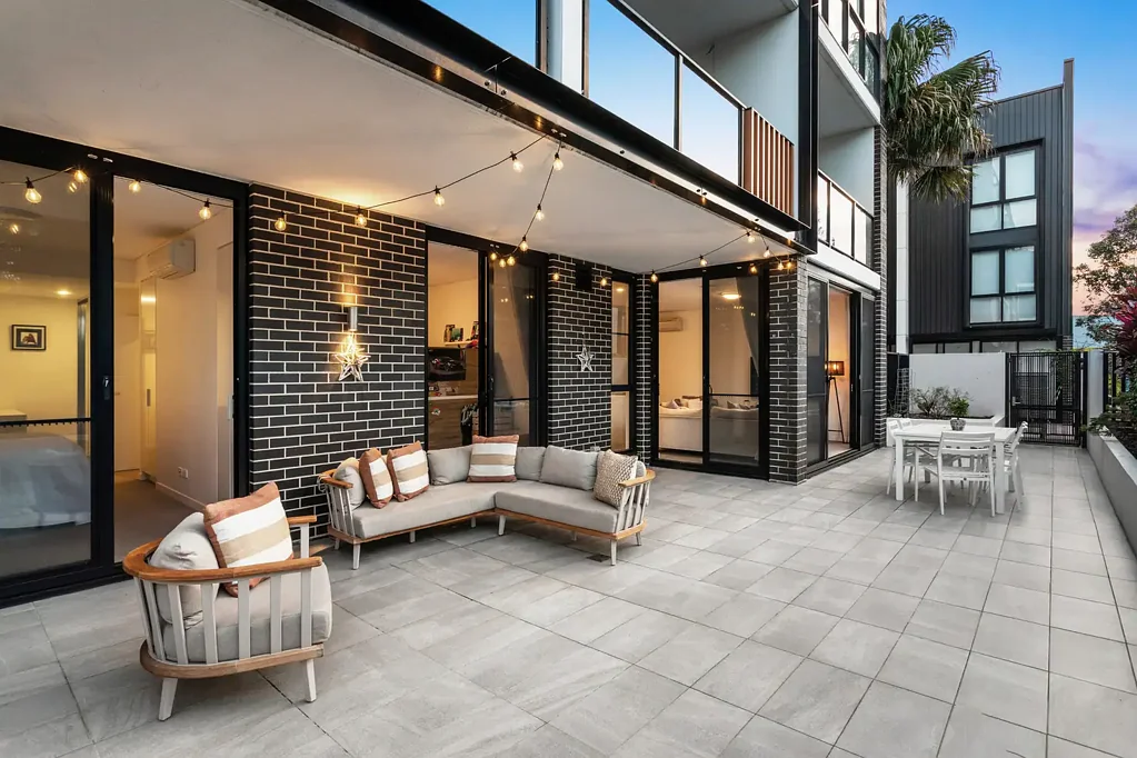 Botany 2房 朝北庭院公寓，附带多功能室 North Facing Courtyard Apartment with Versatile Multipurpose Room