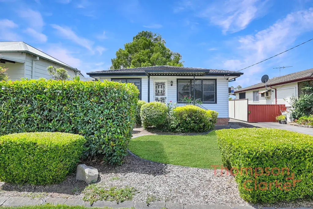 73 Harle Street, Abermain, NSW 2326