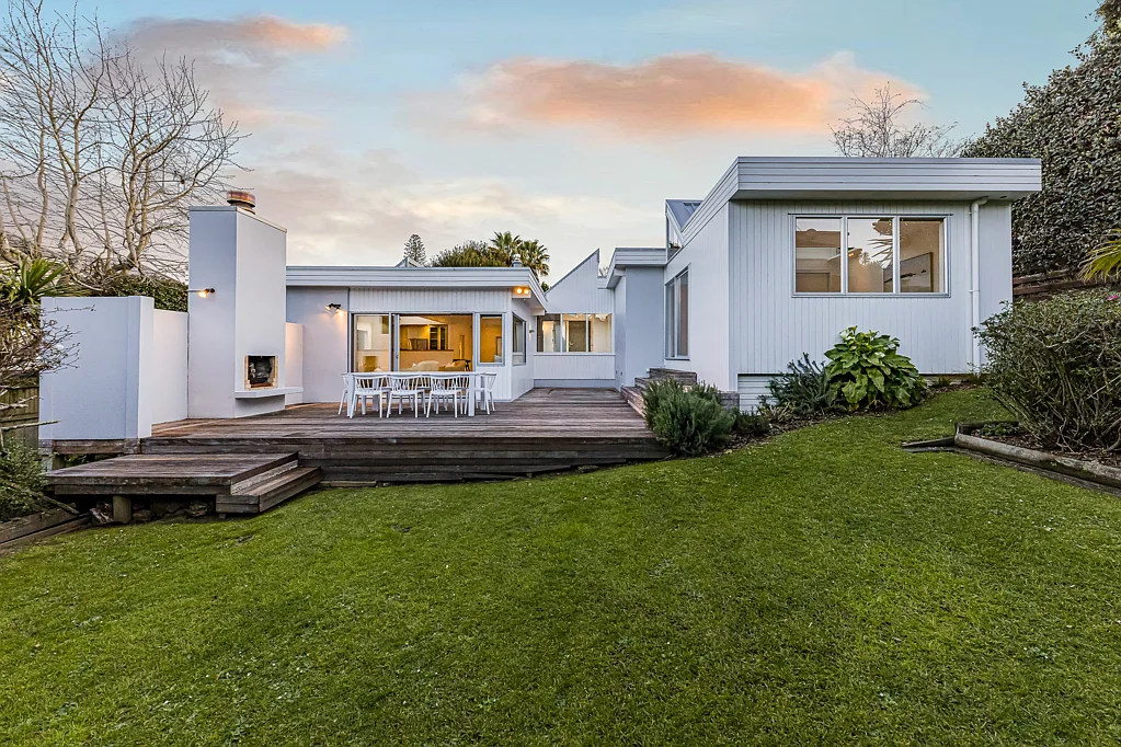 16 Prestige Place, Castor Bay, North Shore City, Auckland