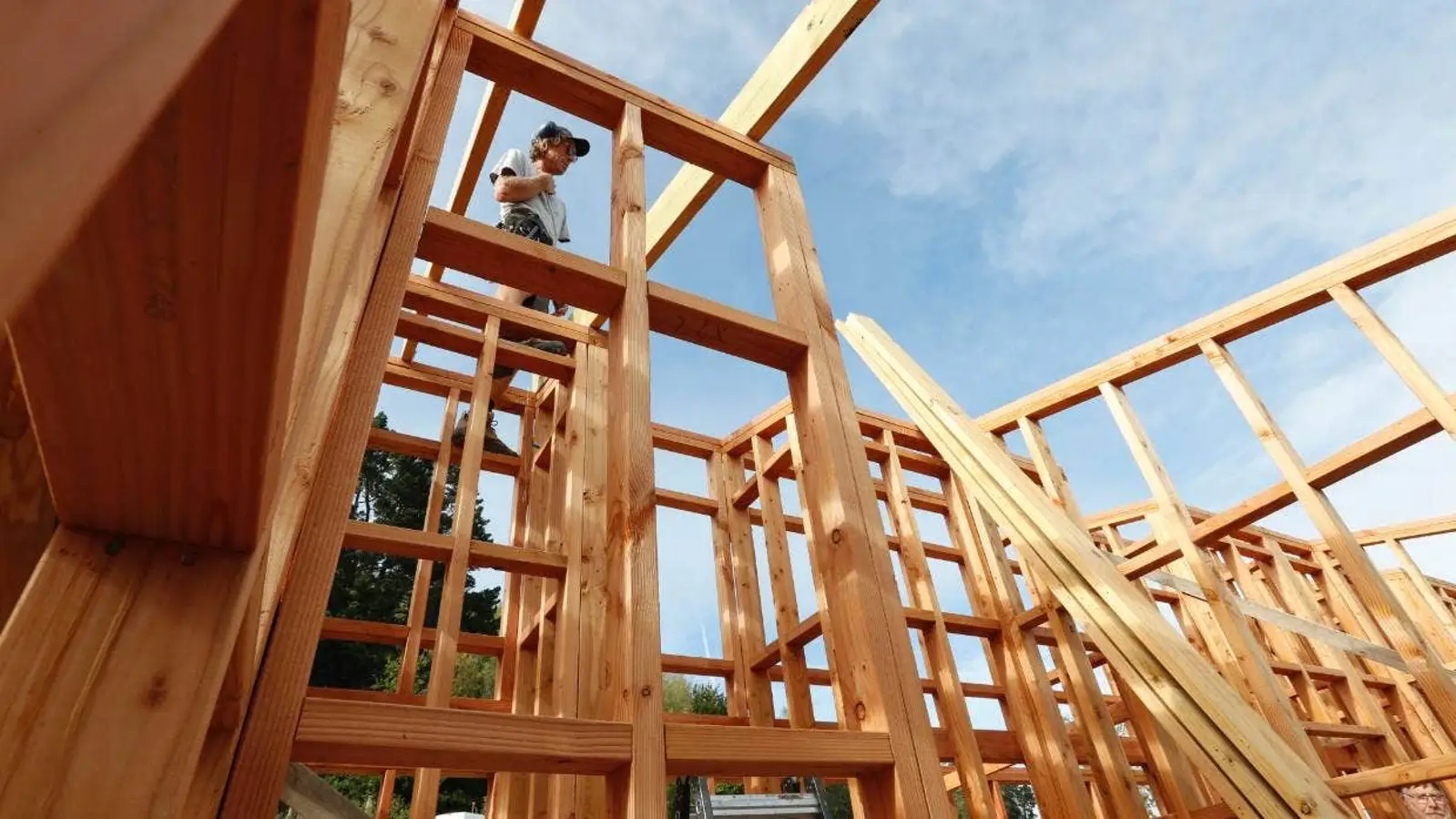 报告显示,建筑业正努力应对成本上升问题,建筑商或将转变工作重心