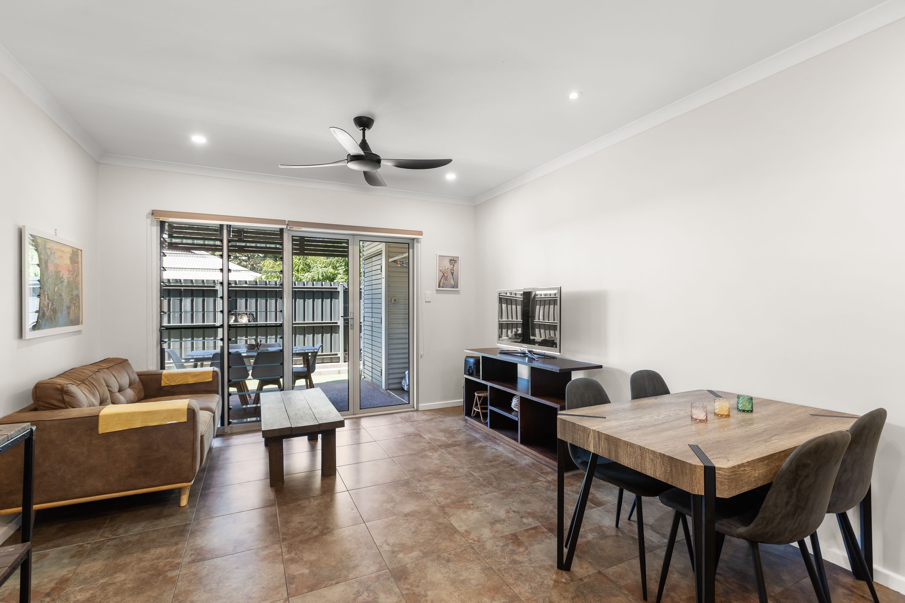 UNIT 1 14 COGHLAN ST, DJUGUN WA 6725, 0房, 0浴, House