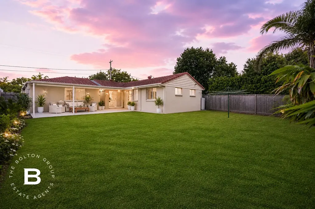 Redbank Plains 3침실 Charming Home, Expansive Block & Endless Possibilities