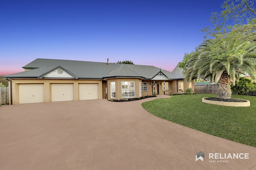 8 Etherton Court, Hoppers Crossing, VIC 3029