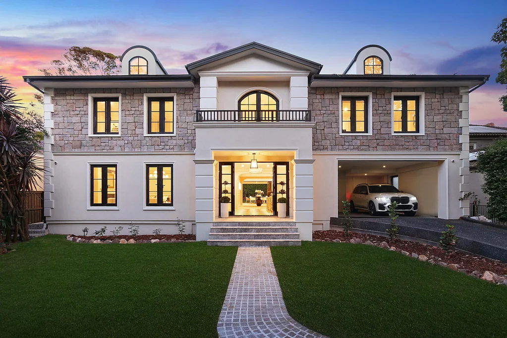 Wahroonga 5બેડરૂમ Brand new transformation, dream family home