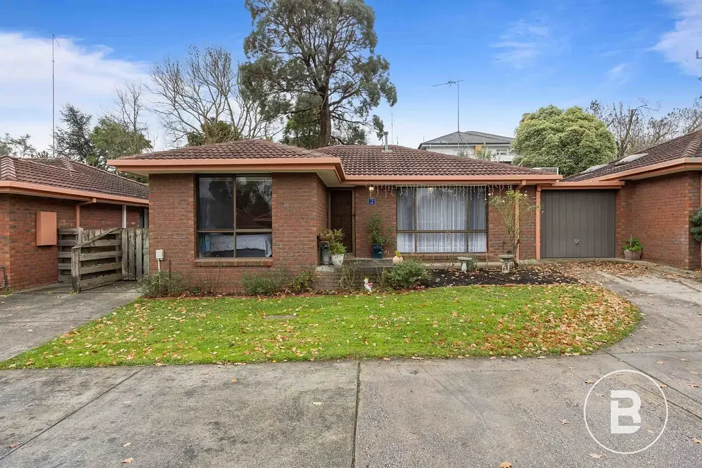 Ballarat East 2房  LOW MAINTENANCE TWO BEDROOM BRICK UNIT