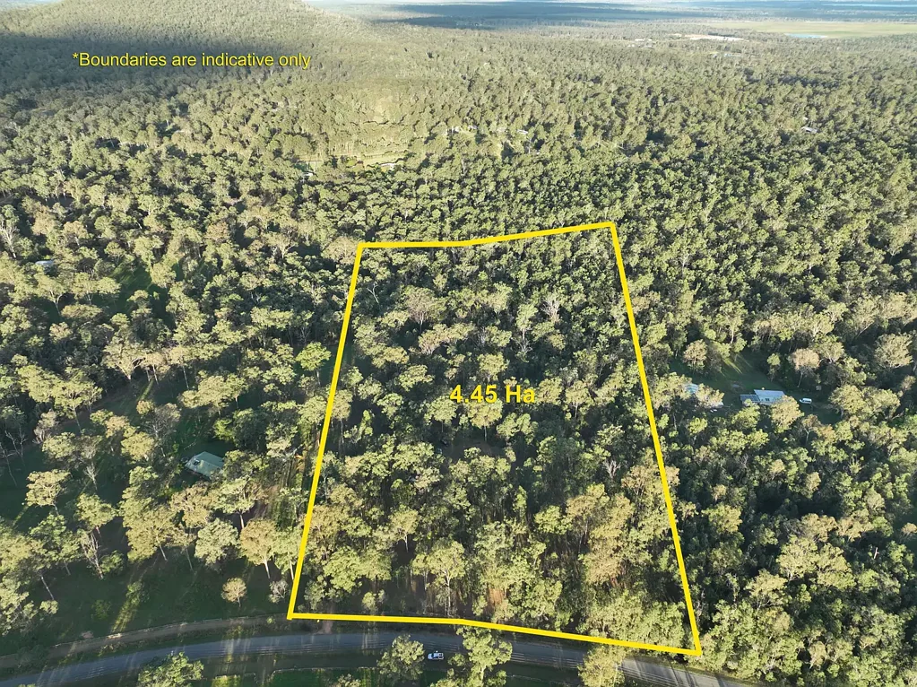150 Royal Drive, Mount Hallen, QLD 4312