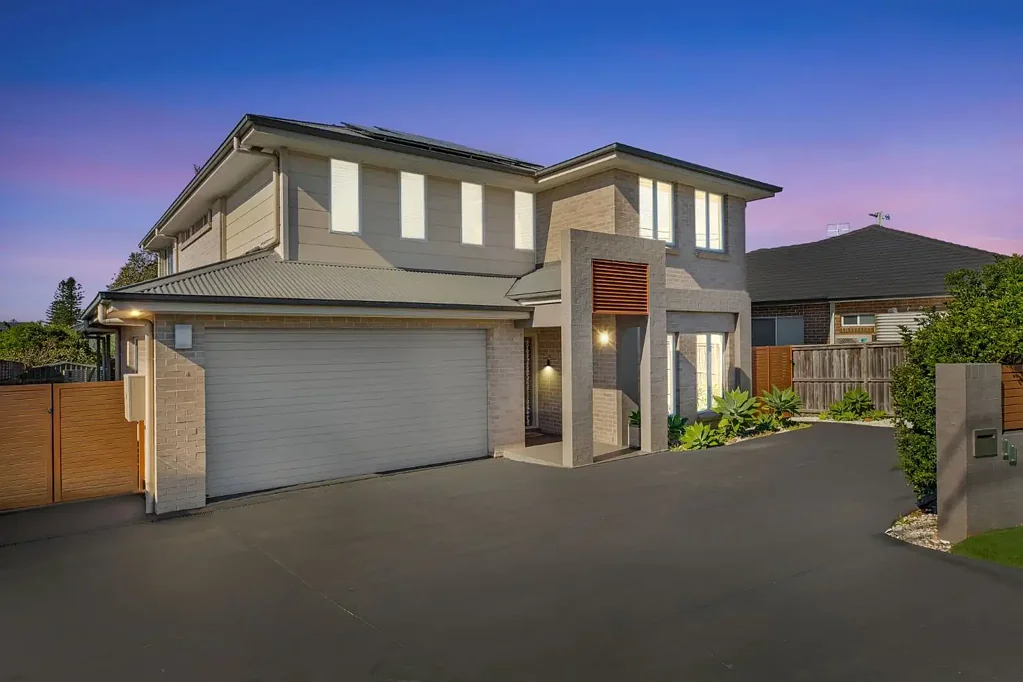 42 Bay Road, Blue Bay, NSW 2261