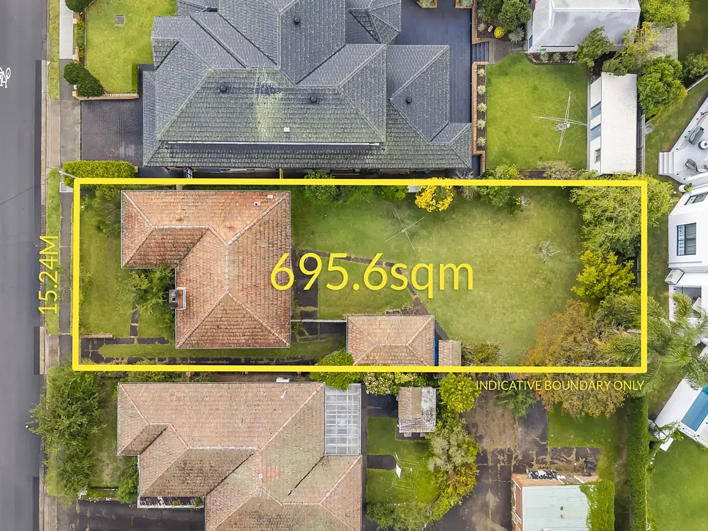 Ryde 2房 Ryde黄金地段 695.6sqm阔地 15.24m前宽 采光满屋 近Top Ryde City 学校云集 Sought After Opportunity in Blue Chip Locale