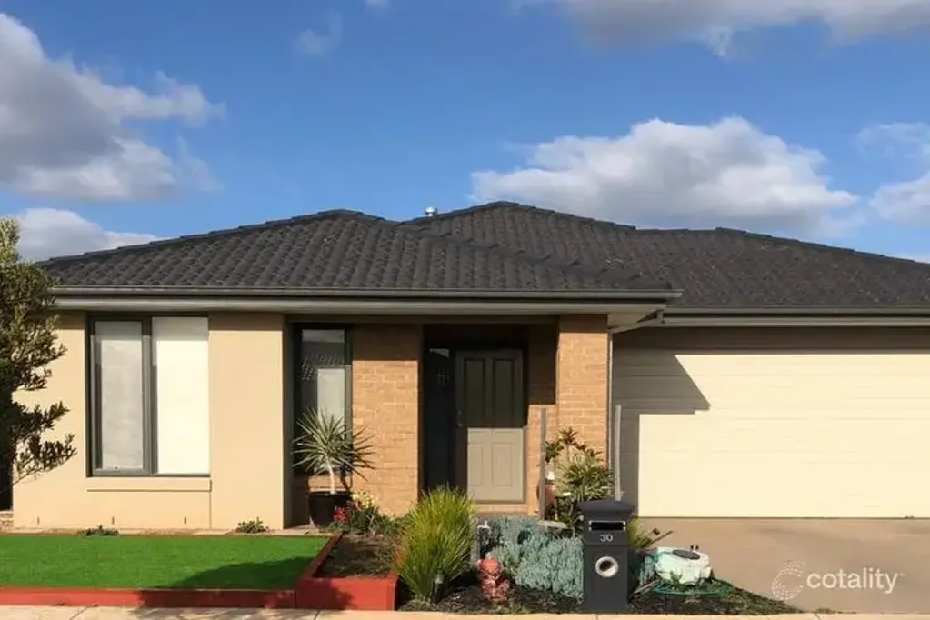 30 Chancellor Avenue, Werribee, VIC 3030