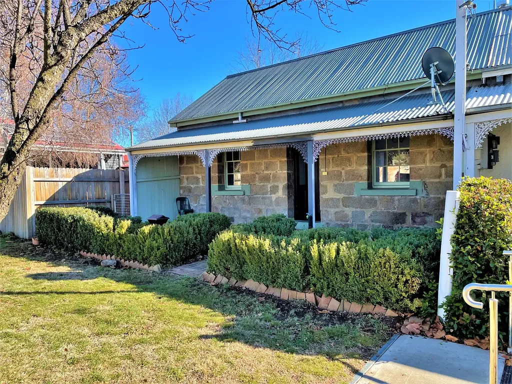 Cooma 2房  Historic Cottage