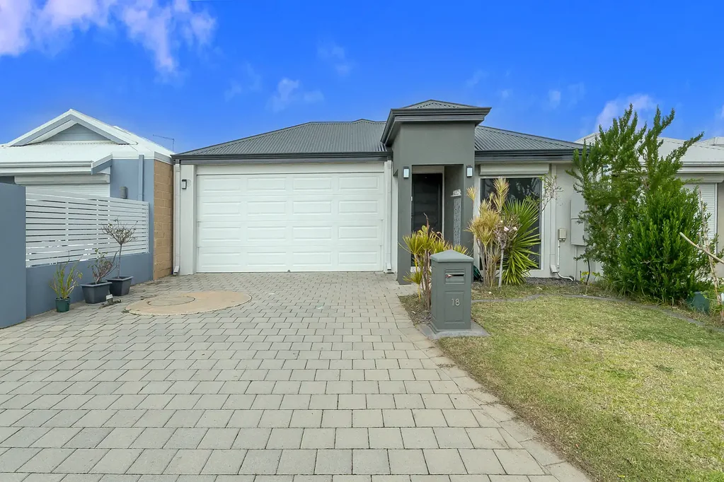 18 Whitmore Loop, Harrisdale, WA 6112