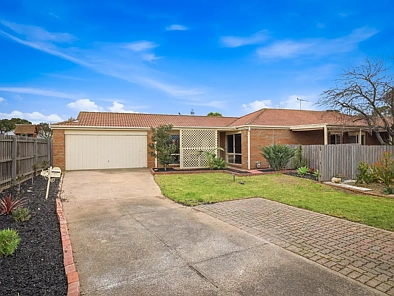 4 Holmesdale Close, Werribee, VIC 3030, 5 chambres, 2 salles de bain, House