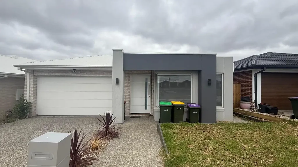 ✨ Luxury Living Awaits – Stylish Family Home in Bonshaw | $520 per week ✨