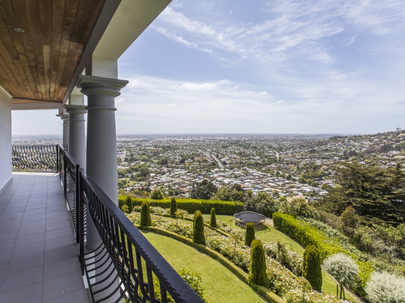 80 Longhurst Terrace, Cashmere, Christchurch, 5 chambres, 3 salles de bain