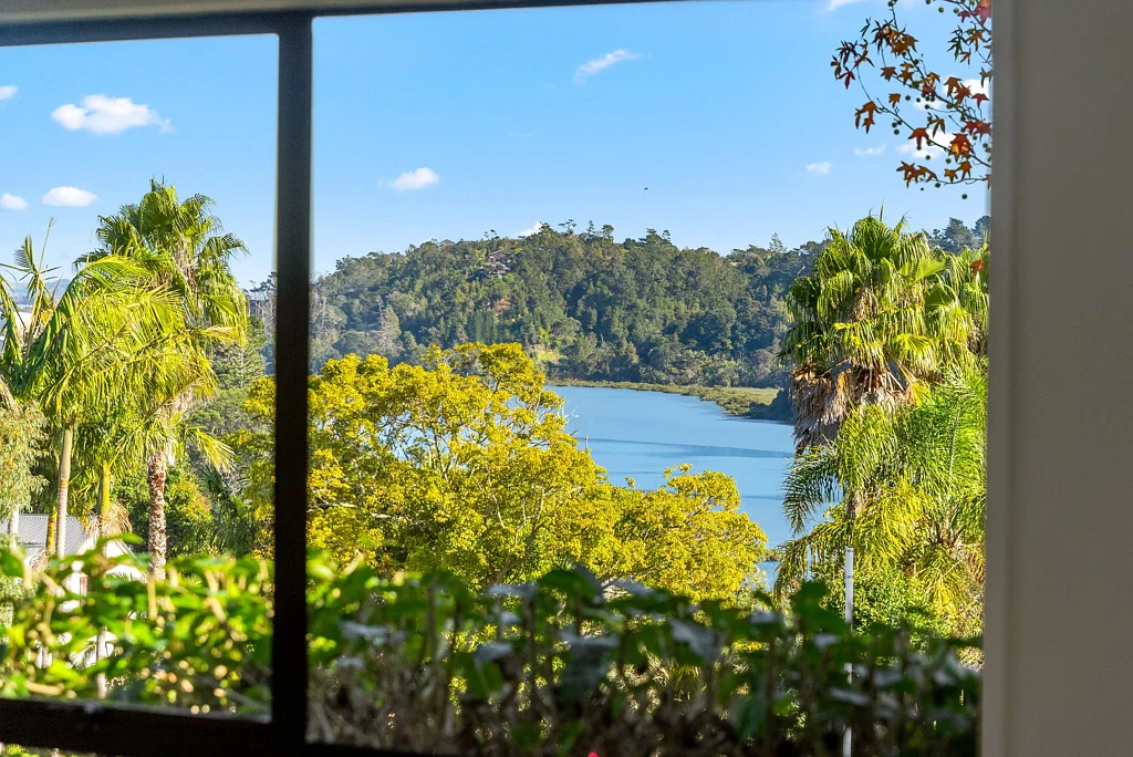 Bayview 3 Bedroom Winner with a Water View