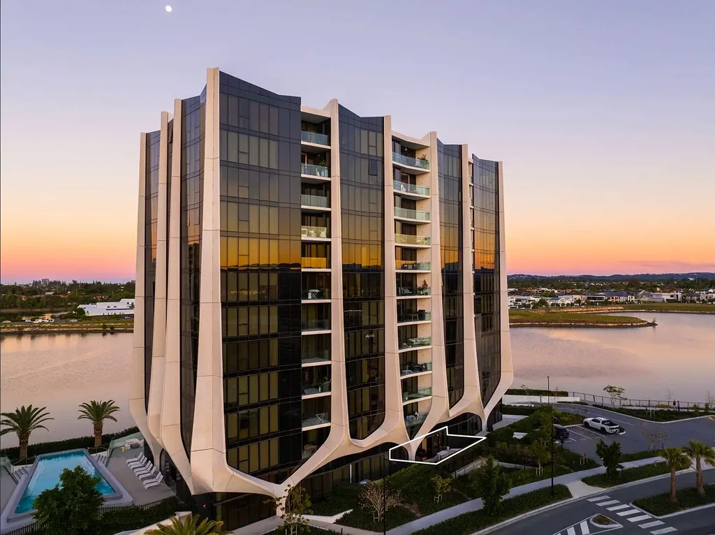 Welcome to a World of Luxury and Tranquility: Stunning Ground Floor Apartment at The Lanes Residence