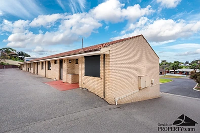 Geraldton 2Moenga Stylishly Renovated Unit in Prime Location