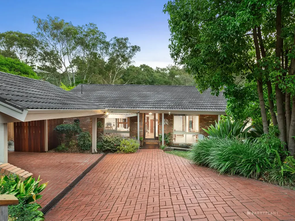 13 Fairdale Court, Eltham, VIC 3095