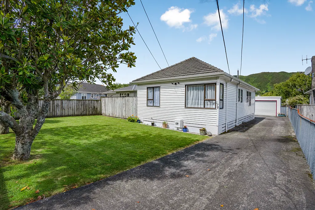 178 Wellington Road, Wainuiomata, Lower Hutt, Wellington