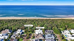 9 Seafarer Crt, Bokarina
