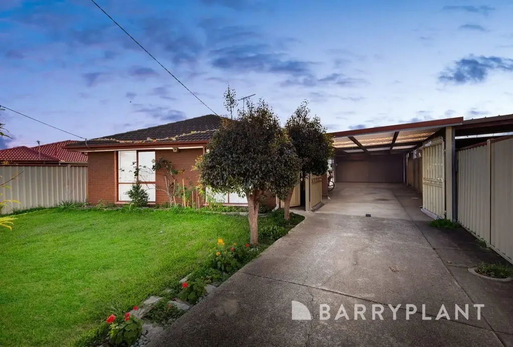 3 Bedroom Family Home!