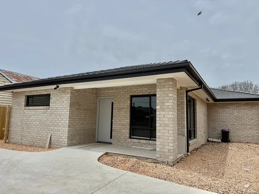 Brand-New Fully Furnished Studios – 14 Finlay St, Frankston
2 Studios Available – Be the First to Live Here!