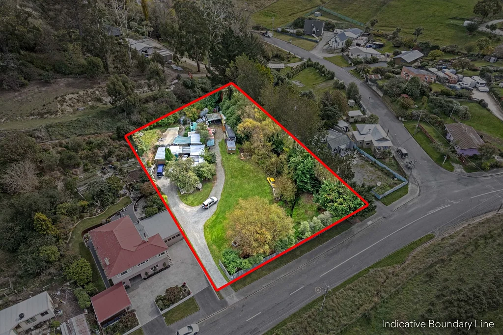 Oamaru  Beach Road Section (two titles) with Stuff!!!!