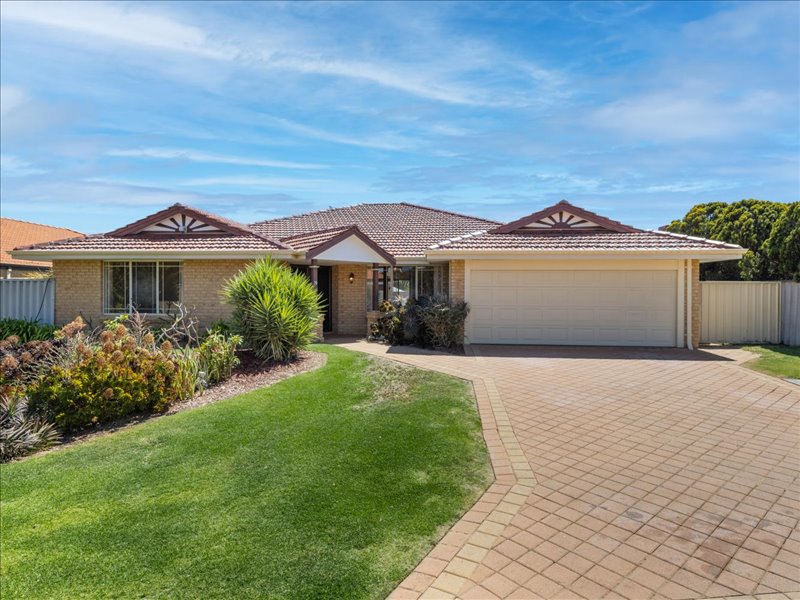 19 WHITECLIFFE SQ, ILUKA WA 6028, 0 habitaciones, 0 baños, House