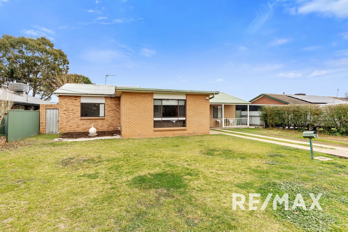 28 INGLIS ST, LAKE ALBERT NSW 2650, 0 Bedrooms, 0 Bathrooms, House