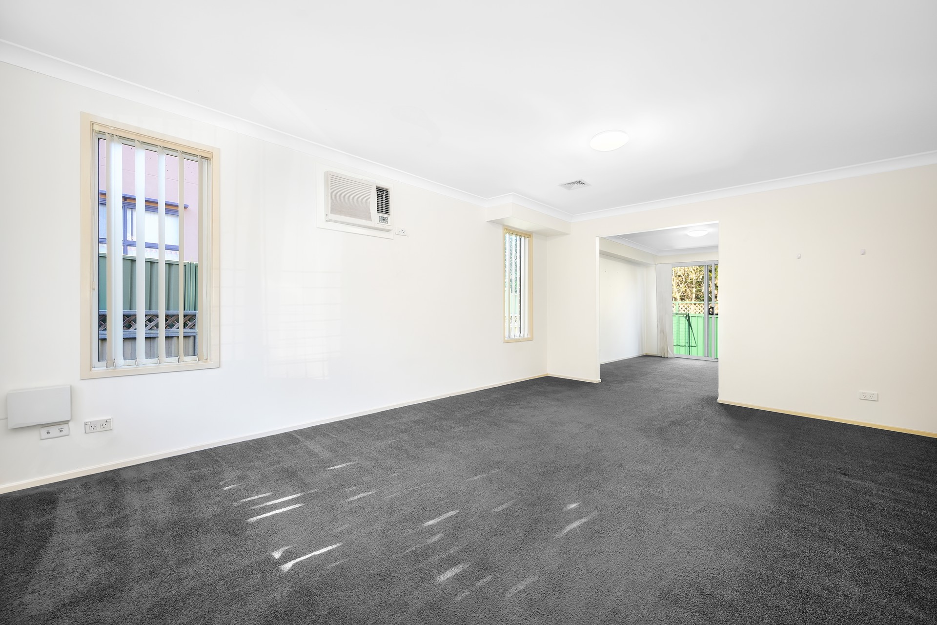 UNIT 13 26-30 BARBER AV, PENRITH NSW 2750, 0 Kuwarto, 0 Banyo, Townhouse