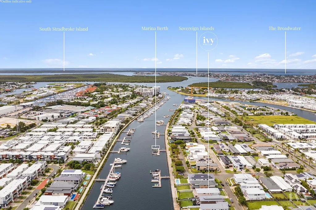 Hope Island 5 Bedroom North Facing Waterfront Home with Bridge free Marina Berth