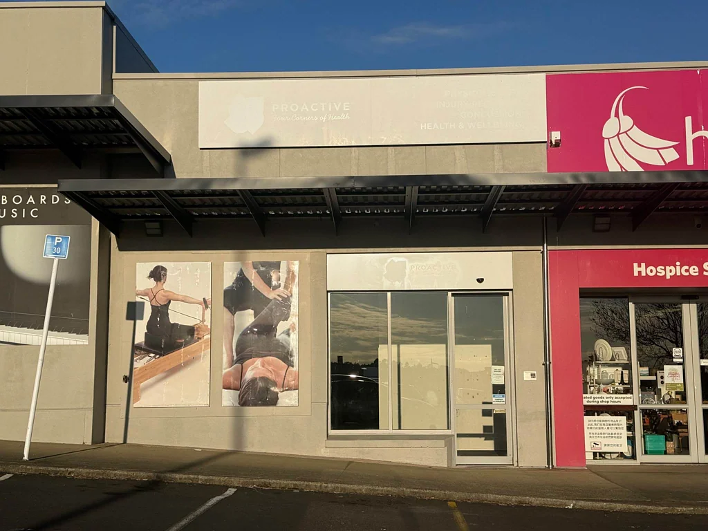 Albany SHOP AT ALBANY NORTHRIDGE PLAZA