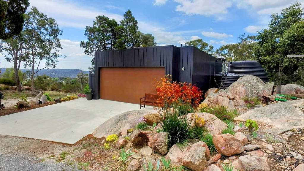 29 Brunckhorst Avenue, Stanthorpe, QLD 4380