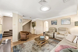 1/207 Old Illawarra Road, Barden Ridge