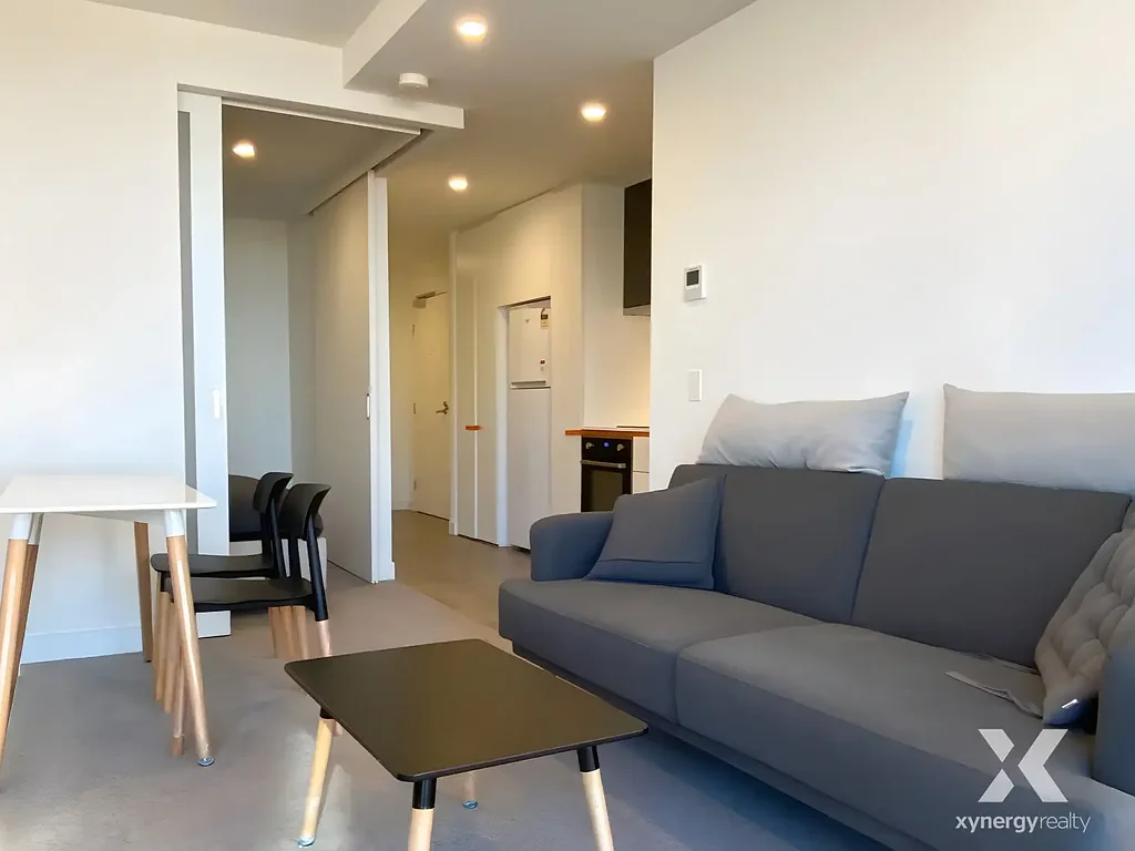 Furnished 1 Bedroom Apartment in Premium Location!
