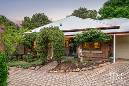 4/15 Fauntleroy Street, Guildford