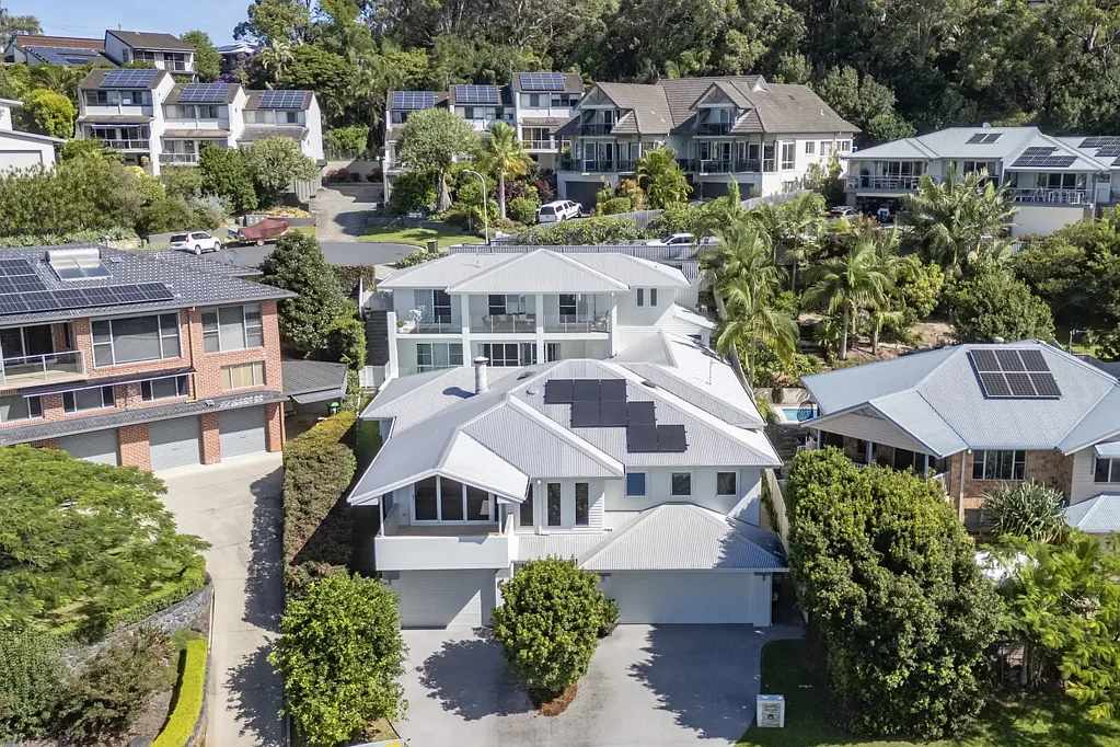 Coffs Harbour 6 Bedroom A Coastal Masterpiece of Scale, Style & Endless Possibilities