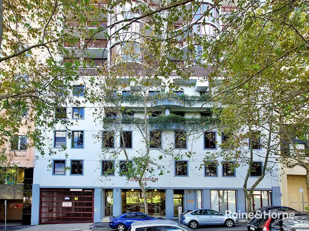 Spacious North-Facing Apartment In Vibrant Surry Hills