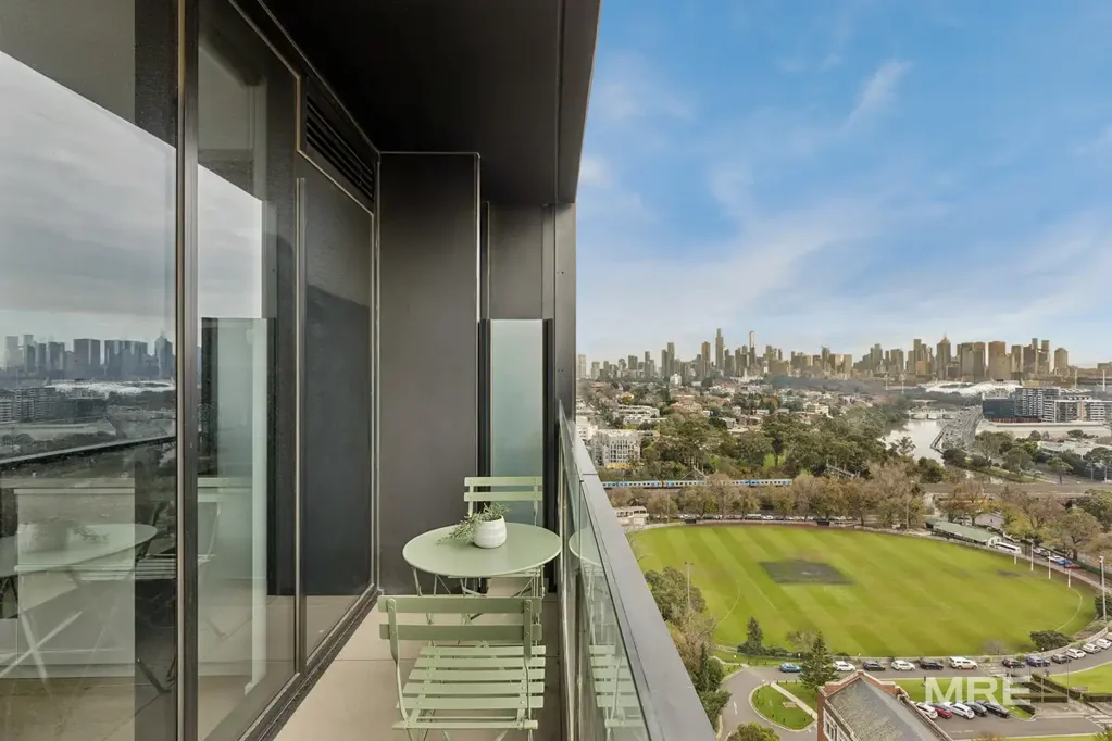 South Yarra 1غرفة نوم Sophisticated South Yarra Living with Breathtaking City Views