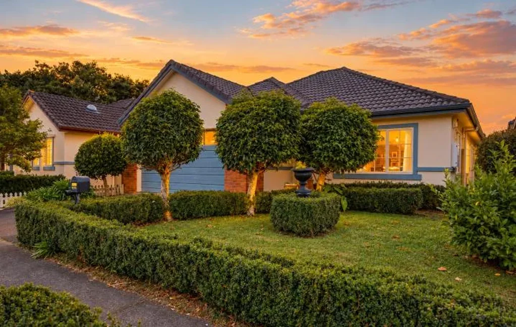 Henderson 3房 对的街道·对的学区·对的生活 | 低维护单层舒居，Summerland Primary 校网 Right Street. Right Zone. Right Home.