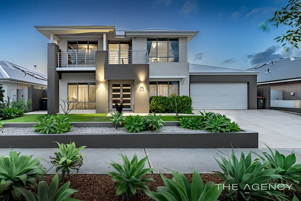 7 Seabird Bend, Jindalee, WA 6036
