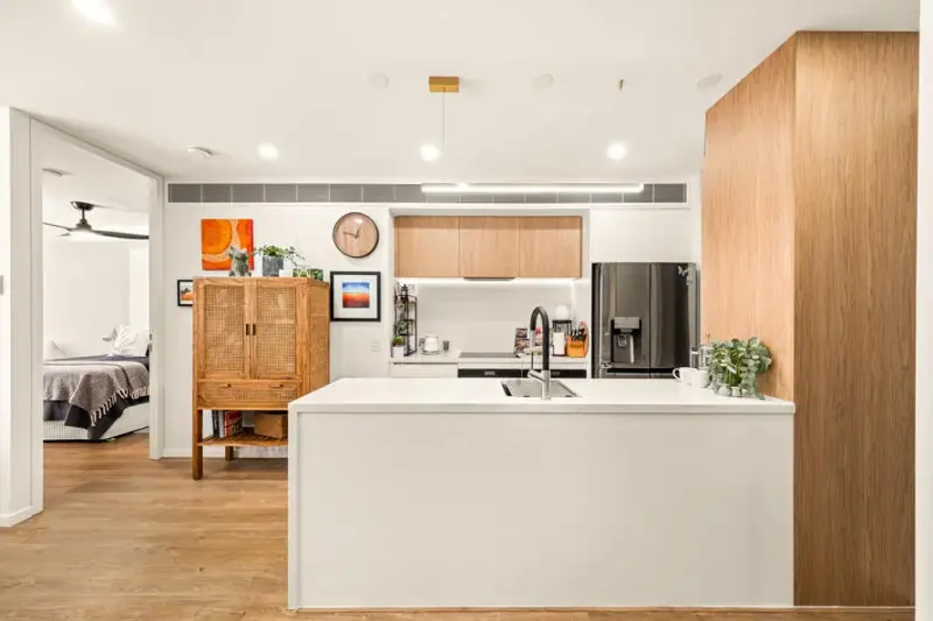 West End 2 Bedroom Stunning Apartment in Highly Sought-after and Award Winning 'Waters Edge' Complex!