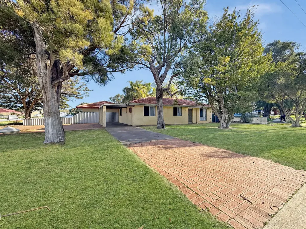 Furnished Family Home with Large Outdoor Entertaining – Heart of Falcon