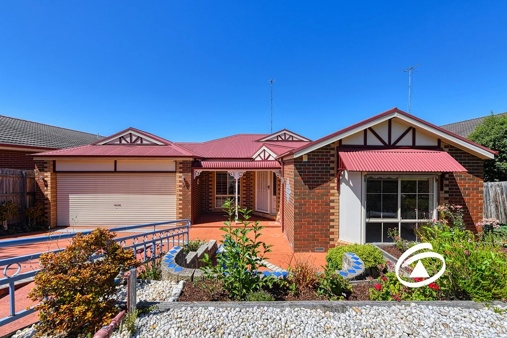 9 Kuranda Crescent, Berwick, VIC 3806