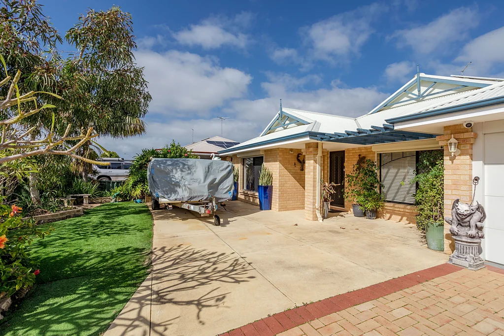 4 Wildair Court, Greenfields, WA 6210