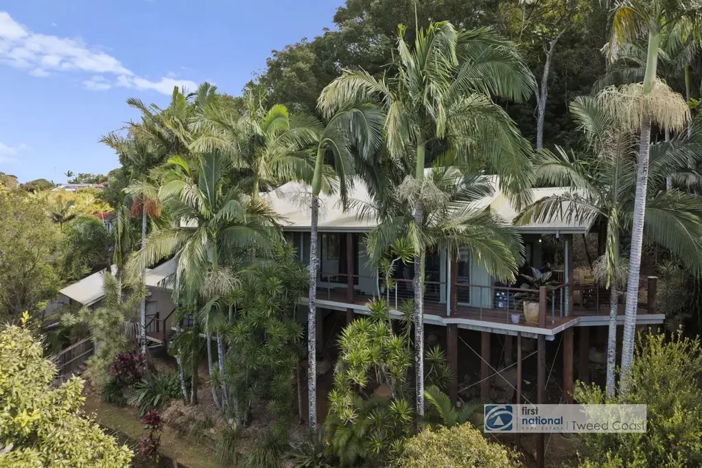 Banora Point 4બેડરૂમ Panoramic River & Ocean Views on Almost Half an Acre