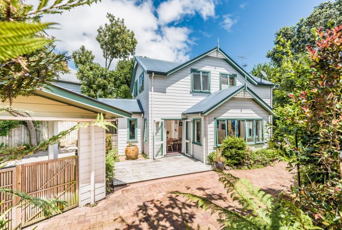 12a Onlsow Rd - Kirstin Collins - Harcourts Mt Albert 14